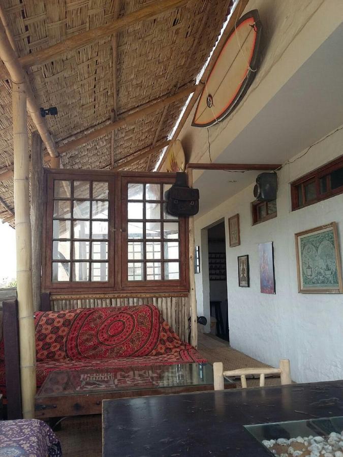 Tio Richi Surfcamp Hostel Punta Hermosa Kültér fotó