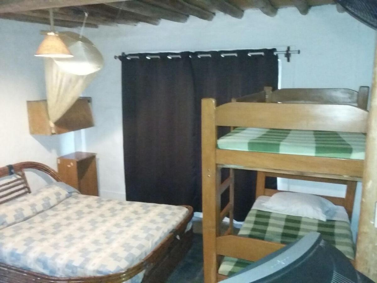 Tio Richi Surfcamp Hostel Punta Hermosa Kültér fotó